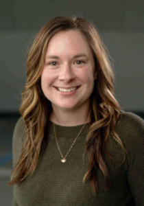 Mallory_Headshot (002)-min2